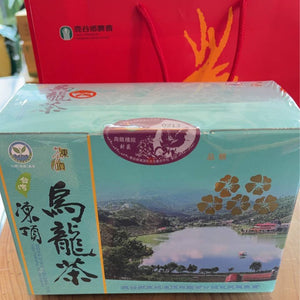 Five Plum Award — Dong Ding Oolong Competition Tea gift box